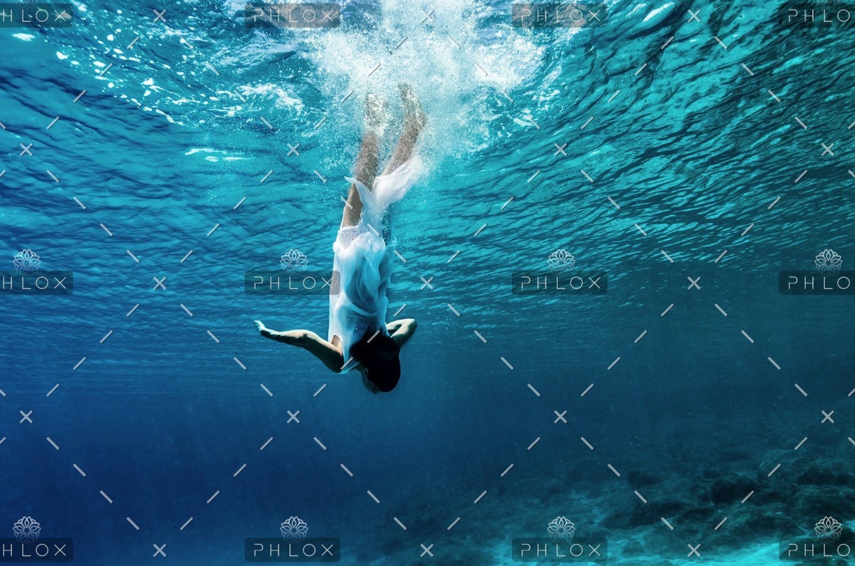 demo-attachment-27-dancing-underwater-PWT6K2M2