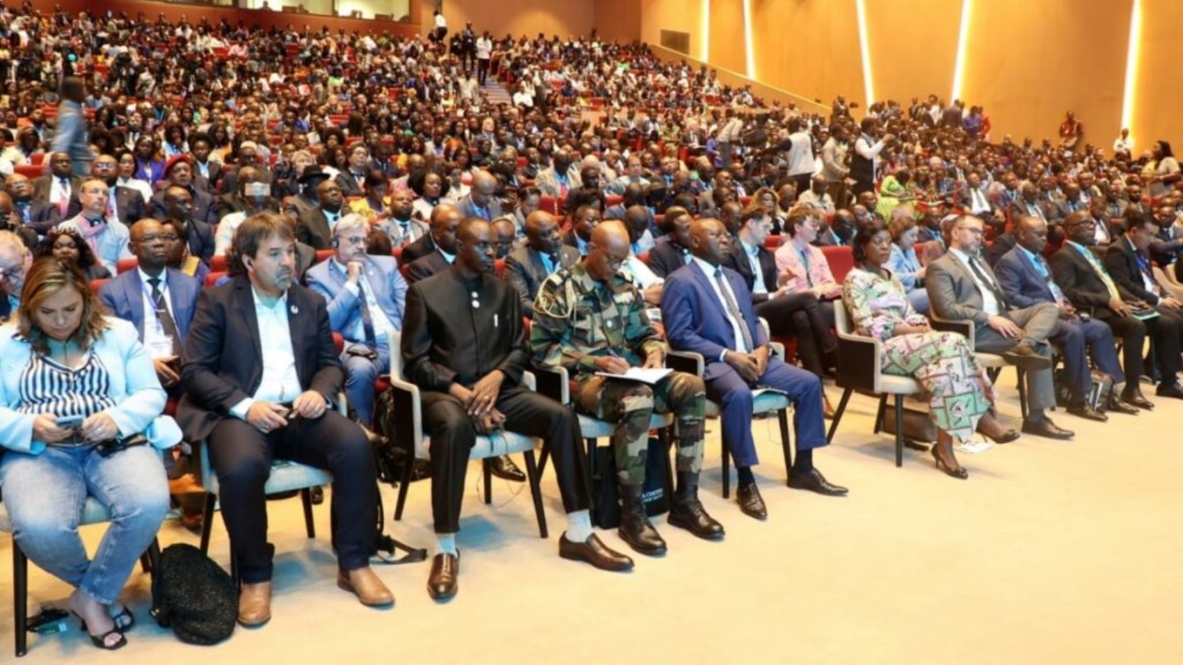 Afrique-pres-de-4.500-personnes-participent-au-sommet-de-3-bassins-a-Brazzaville-1-1024x576